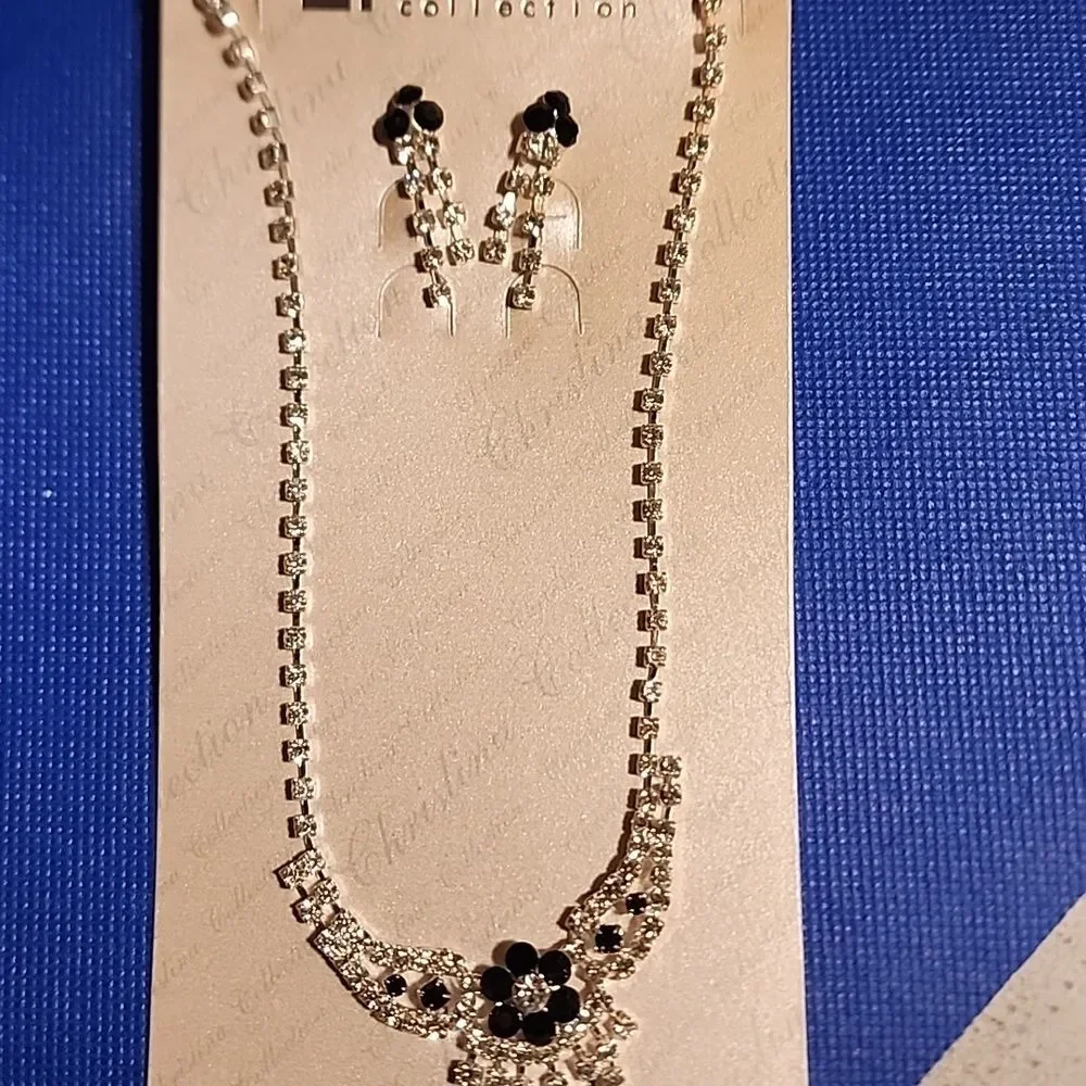 Christina Coĺlection 18 Inch Rhinestone With Black Necklace Amd Earring Set - Picture 5 of 5